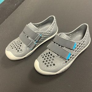 Plae mimo gray water shoe size 13